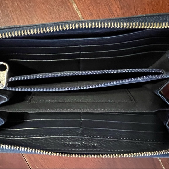 See by Chloe Black Leather Zip Wallet - Picture 8 of 13